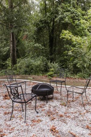 Greenway Garage With Firepit 阿森斯 外观 照片